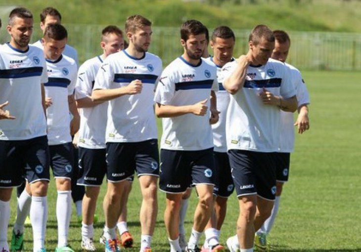 Bekovi zbog povreda propustili jutarnji trening, odlična atmosfera u Hrasnici