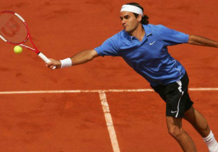 Gulbis izbacio Federera!