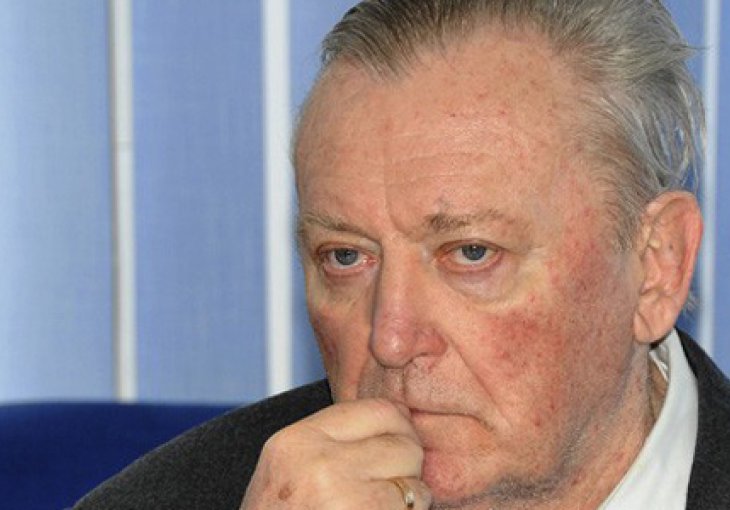 Osim otkrio o kojim stvarima razmišlja pred spavanje