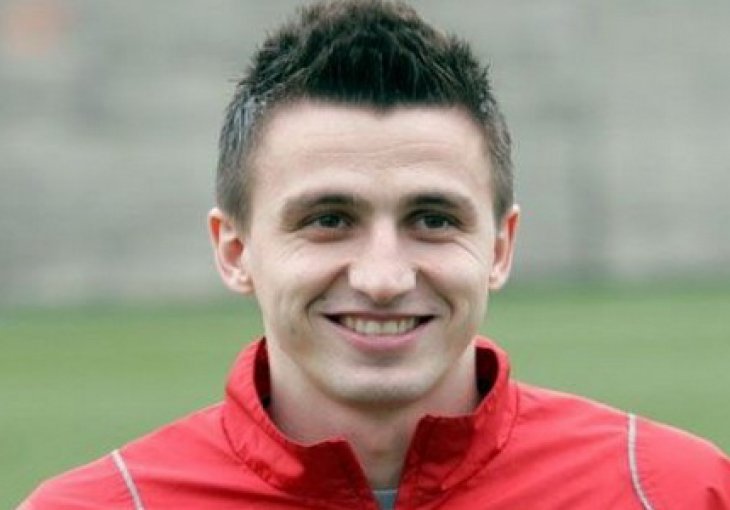 Sarajevo odlučilo da ne produži ugovor s veznjakom koji nije opravdao očekivanja