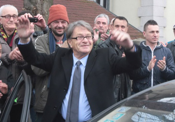 Razgovarao sam s Husićem, otvoren je povratak u Tuzlu