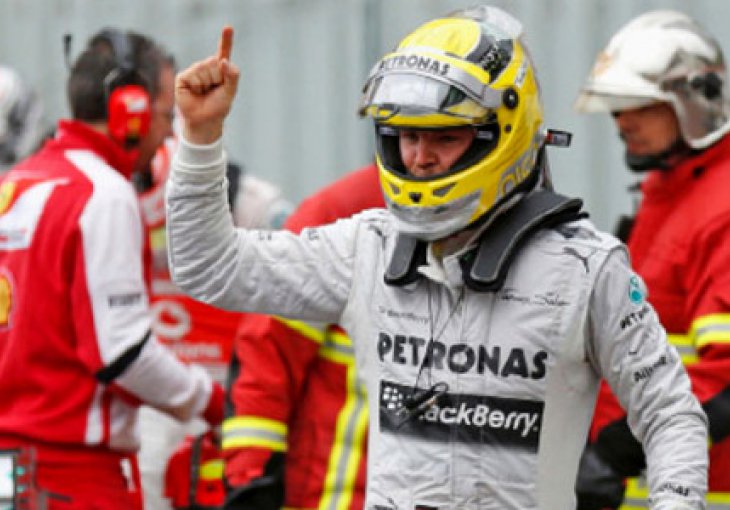 Rosberg opet starta ispred Hamiltona, Ferrari opet razočarao