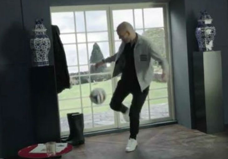 Pogledajte kako Zidane lomi Beckhamov namještaj