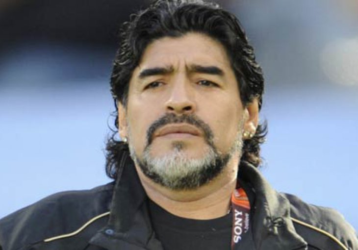 Maradona opet bez dlake na jeziku osuo paljbu po FIFA