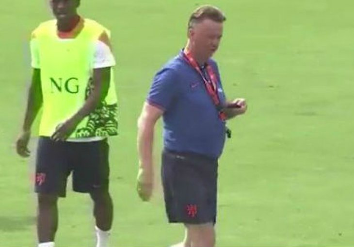 Ovako izgleda kada van Gaal poludi na treningu 