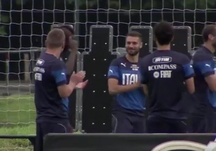 Evo kako su saigrači reagovali na vjeridbu Balotellija