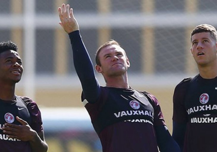 Rooney: Ne bojimo se Italijana