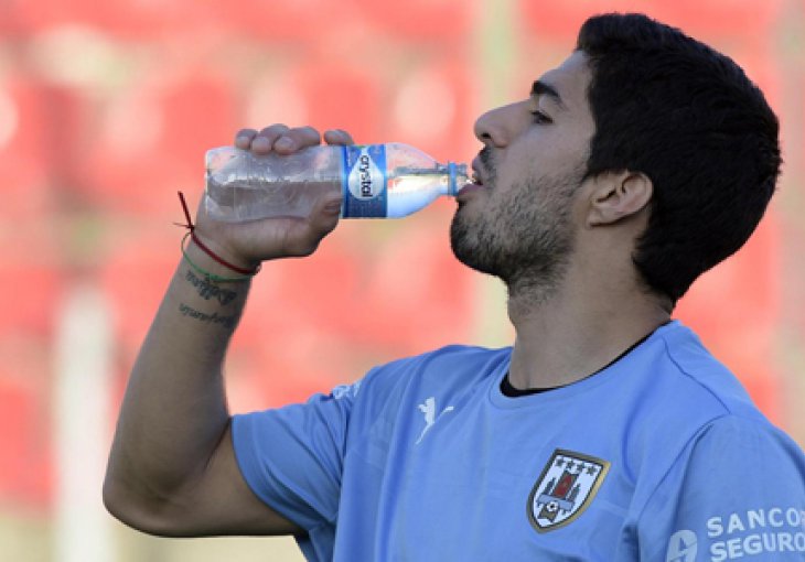 Suarez propušta otvaranje SP?