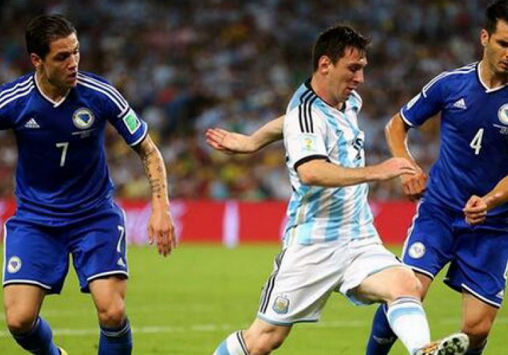 Pogledajte kako je reagovao Bešić svaki put kada bi Messi primio loptu