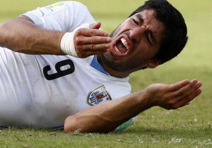 Nakon utakmice oglasio se i Luis Suarez