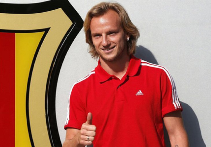 Rakitić stigao u Barcelonu