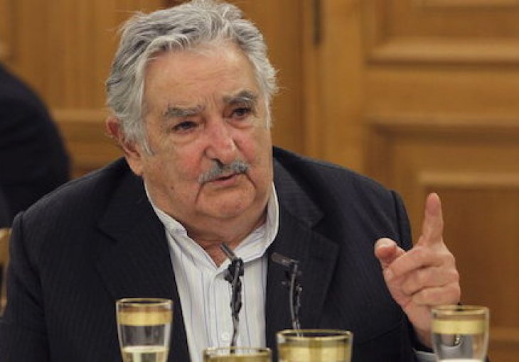 FIFA je hrpa starih gadova!