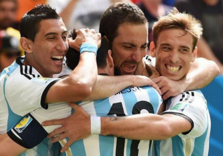 Higuain i sjajna odbrana odveli Gaučose u polufinale Mundijala