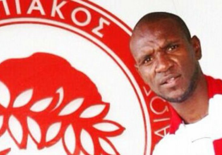 Abidal potpisao za Olympiakos