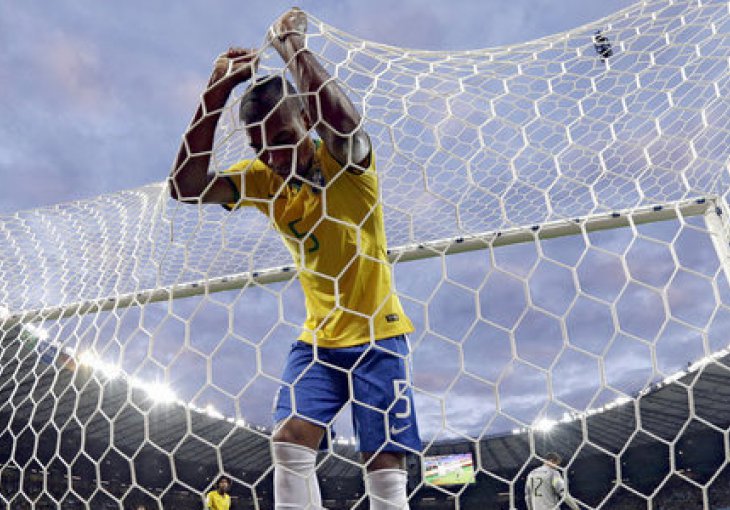 Fernandinho: Naši snovi okončani su na surov način
