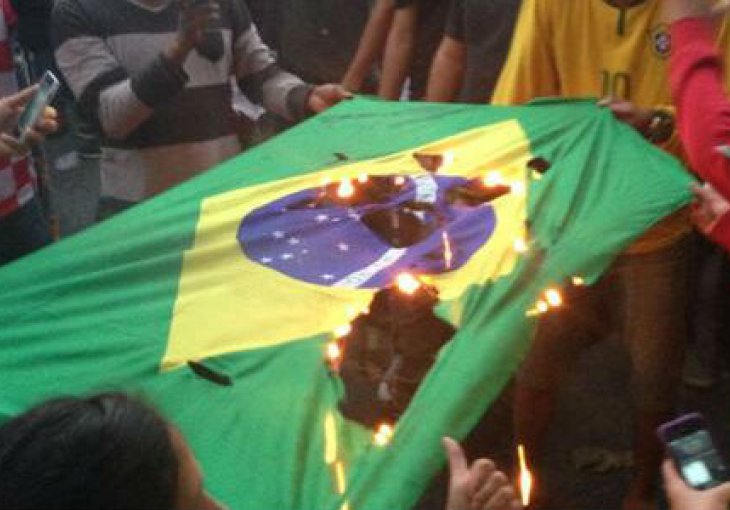 Brazilci palili zastavu nakon potopa!
