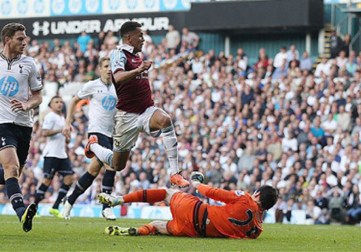 Zvanično: West Ham doveo Valenciju