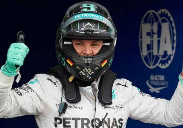 Rosberg slavio u domovini