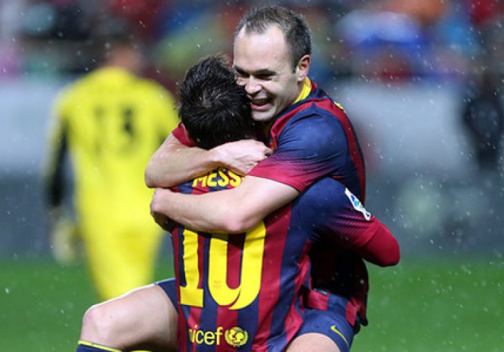 Barcelona bi morala napustiti Primeru