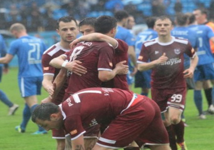 Navijači Sarajeva i večeras priželjkuju kišu