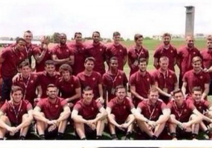 Totti se pravi Englez: Evo šta je napravio Ashley Colu