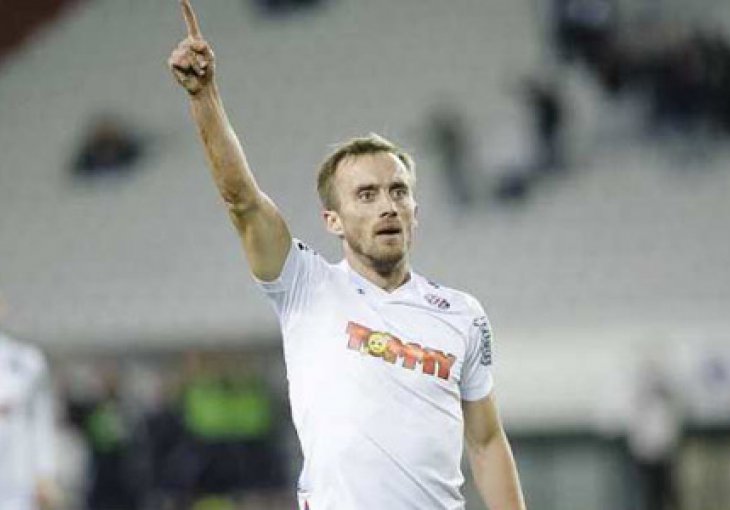 Hajduk odbio prvu ponudu za Vršajevića, pregovori se nastavljaju