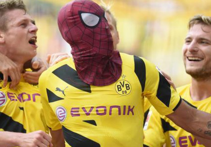 Bayern uhvaćen u paukovu mrežu