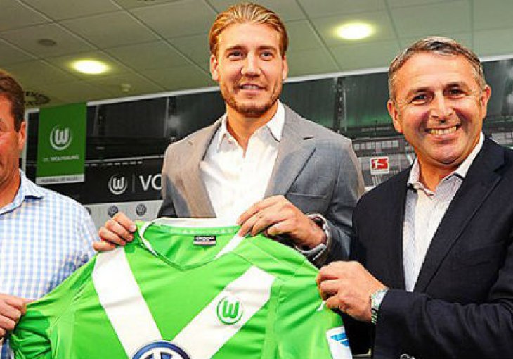 Bendtner novi napadač Wolfsburga, broj na leđima odabrala njegova majka