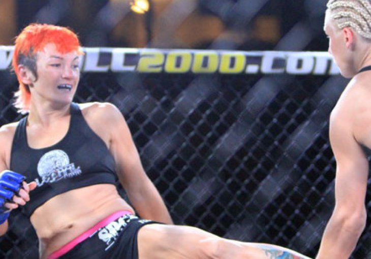 Pogledajte spektakularan nokaut u ženskoj verziji MMA