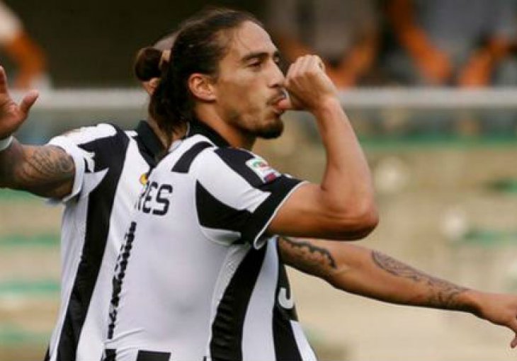 Caceres dolazi u Liverpool?