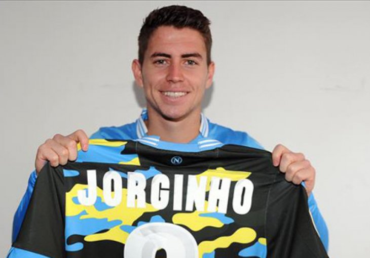 Jorginho zaigrao fudbal sa siromašnom napuljskom djecom