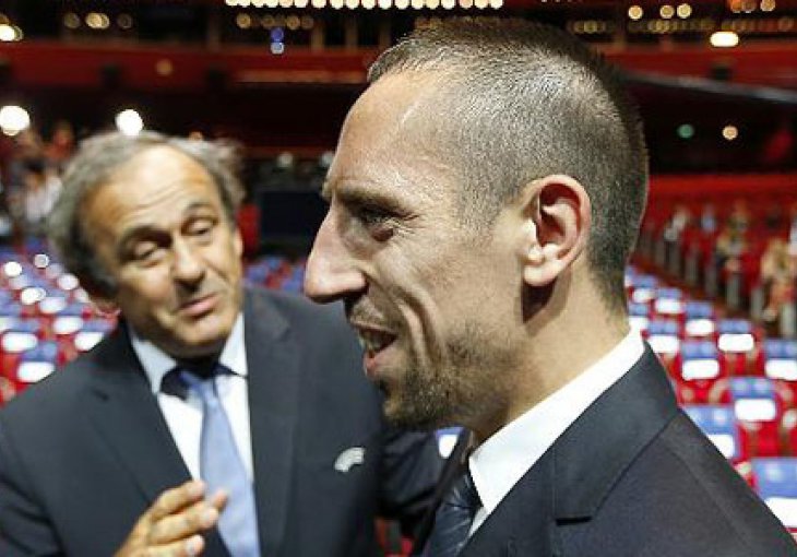 Platini prijeti Riberyju: Ako odbije Francusku neće igrati za Bayern