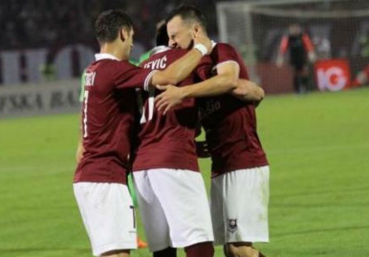 Nisam kandidat za trenera Sarajeva, a nemam pojma da li je to Hadžibegić!