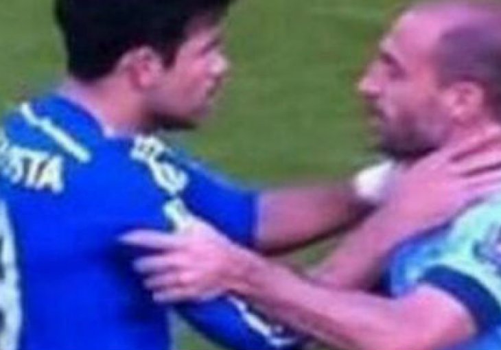 Da li je Diego Costa zaslužio crveni karton?