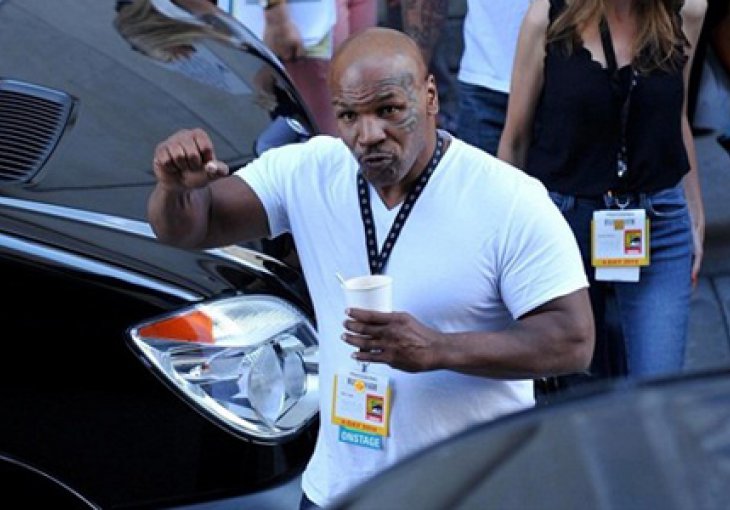 Problematični Mike Tyson u samo par minuta postao heroj nacije