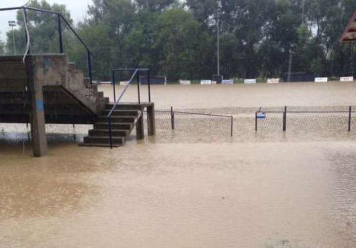 FIFA donirala novac BiH za saniranje stadiona