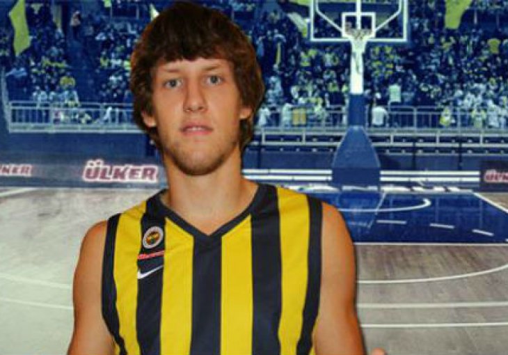 Nevjerovatna zakucavanja Jana Veselyja