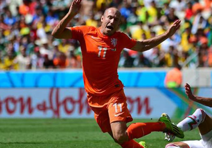 Robben: Suci me kažnjavaju zbog simuliranja na SP