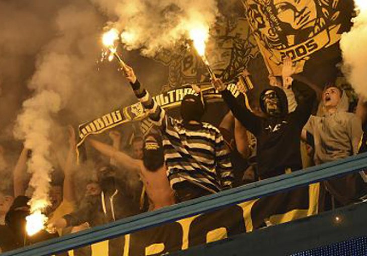 UEFA pokrenula postupak protiv Arsenala i Borussije