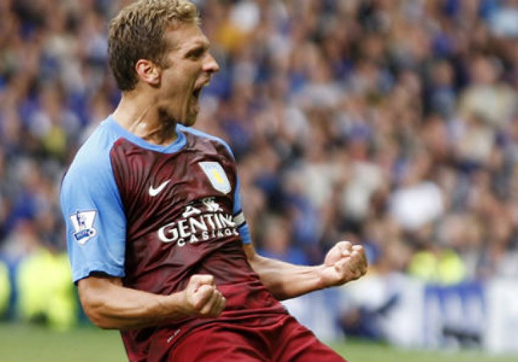 Stiliyan Petrov zaigrao za Aston Villu nakon četiri godine ležanja zbog leukemije