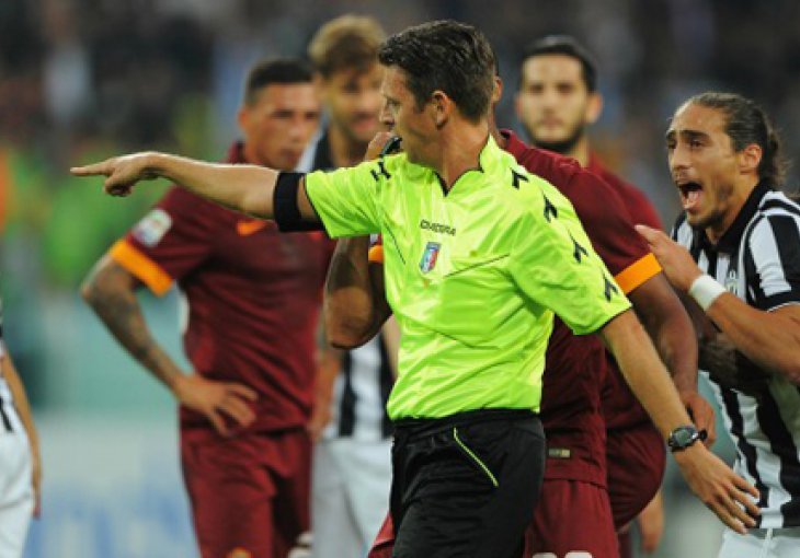 Buffon se pravi lud: Ne smijete sumnjati u sudijske odluke