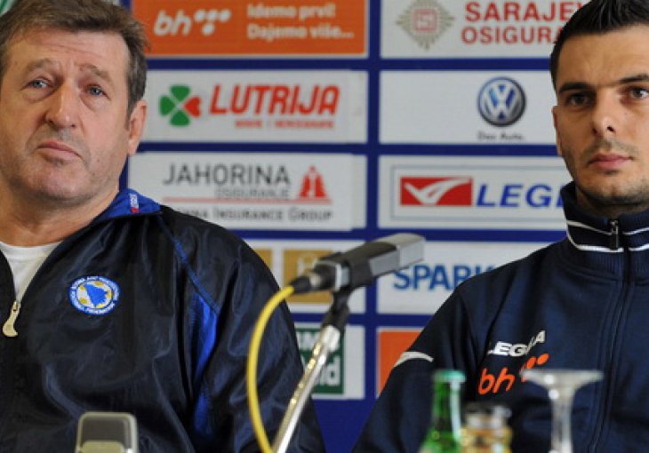 Spaha, Spaha izlaziš iz igre: Ma, ne pada mi na pamet!