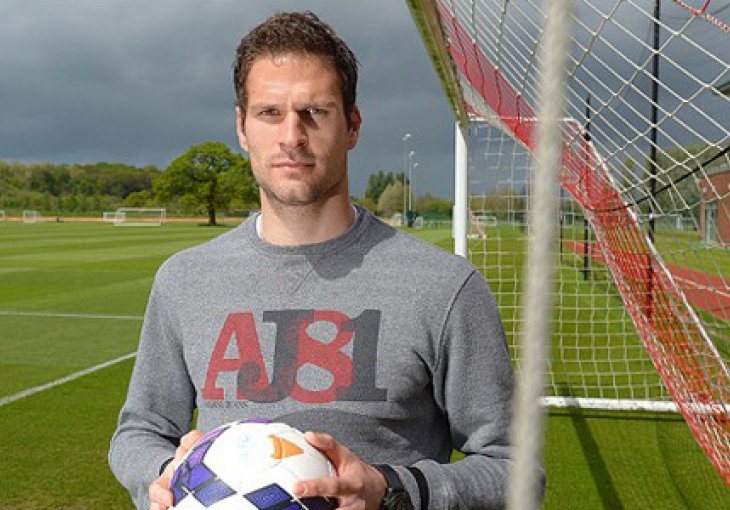 Asmir Begović postao zaštitno lice brenda 