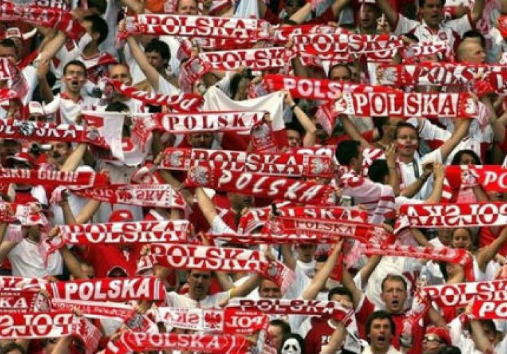 Veliko slavlje navijača Poljske nakon pobjede nad Njemačkom