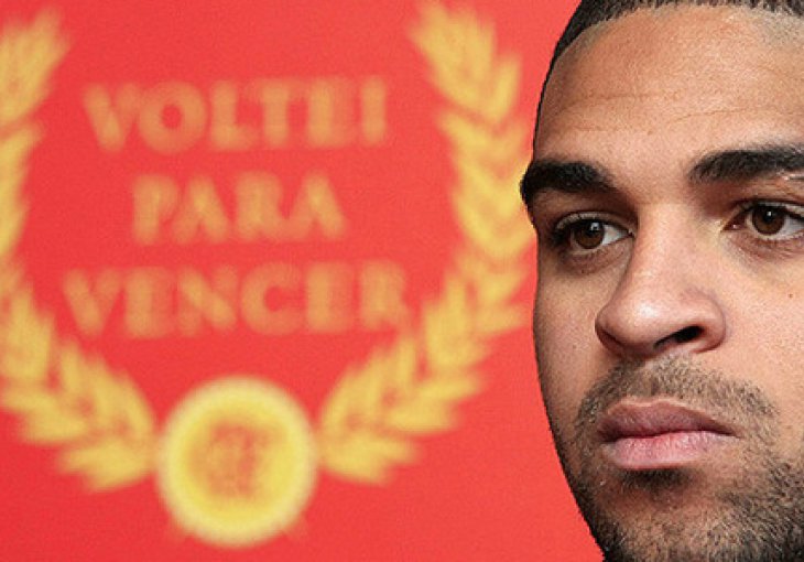 Francuski drugoligaš želi angažovati legendarnog Adriana