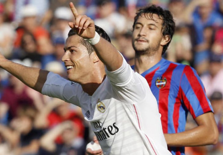 Ancelotti: Ono što Ronaldo izvodi na terenu je nemoguće