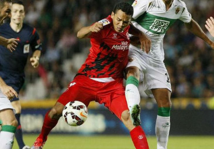 Sevilla diše za vrat Barceloni