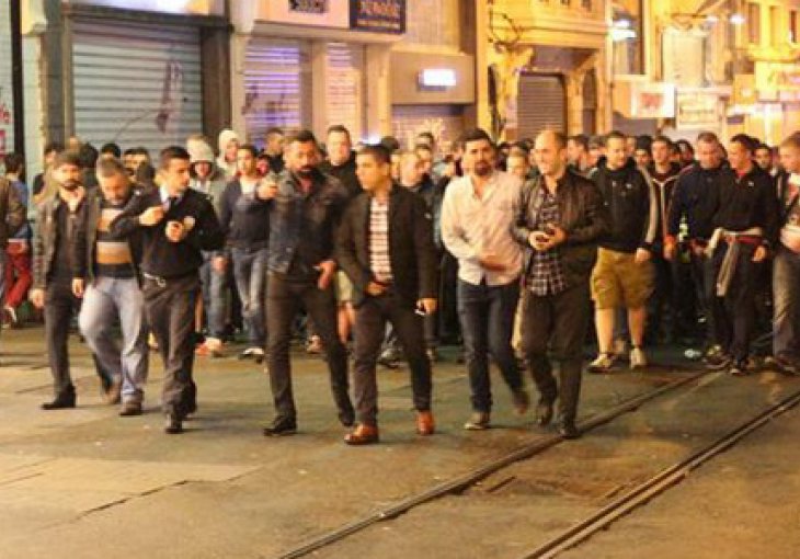 Pogledajte žestok obračun s istanbulskih ulica pred večerašnji duel