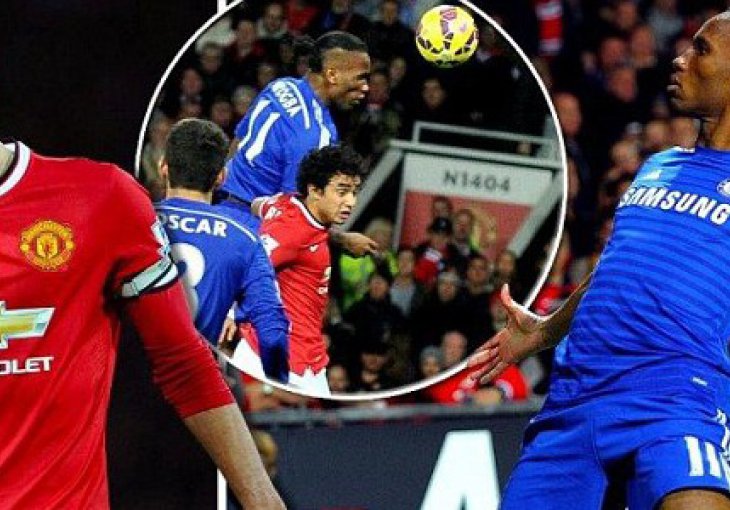 Van Persie zagorčao život Joseu Mourinhu