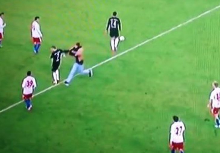 Nevjerovatne scene iz Njemačke: Na terenu napadnut Franck Ribery